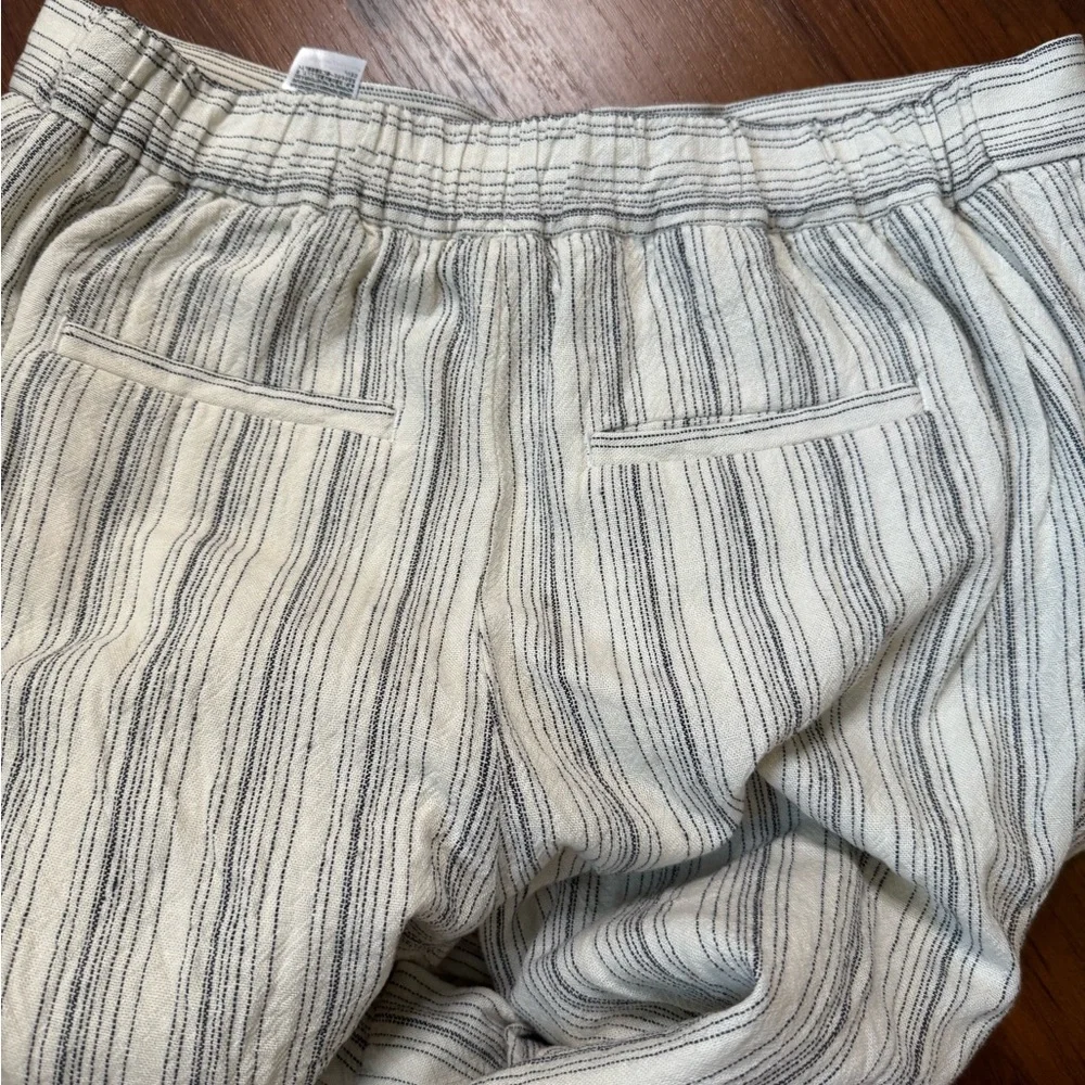 Banana Republic Hayden Blue and White Striped Cropped Pants Linen Blend Sz 6